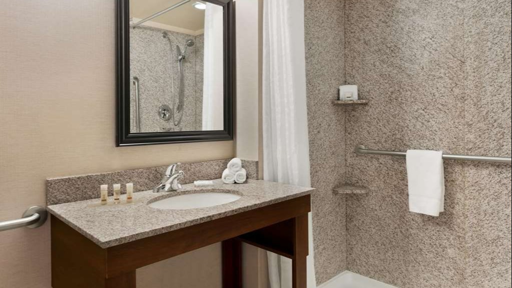 Days Inn & Suites by Wyndham Sherwood Park Bathroom | Eden Textile