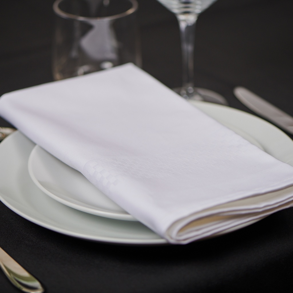 Sahara Napkins Checkered Trim for Fine Dining